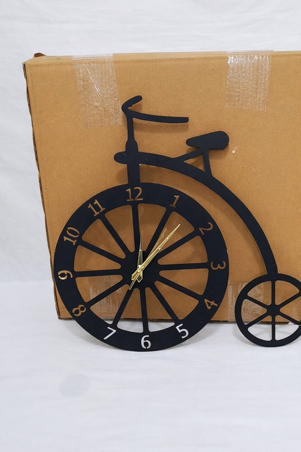 Vintage Bicycle Metal Wall Clock – Black Edition