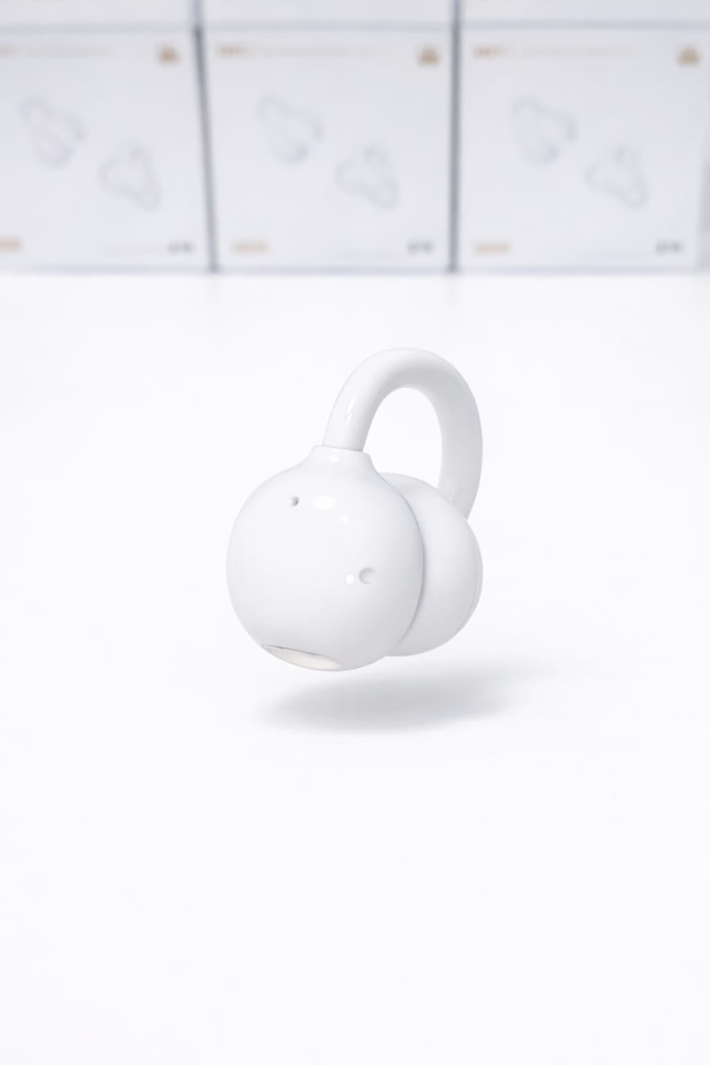 M11 Clip-On Earphones