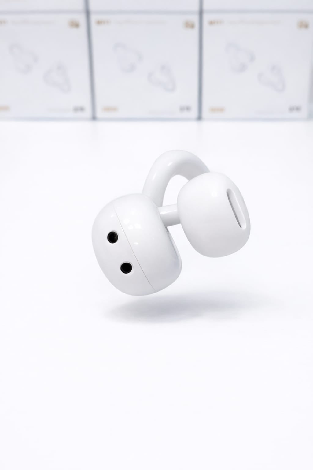 M11 Clip-On Earphones