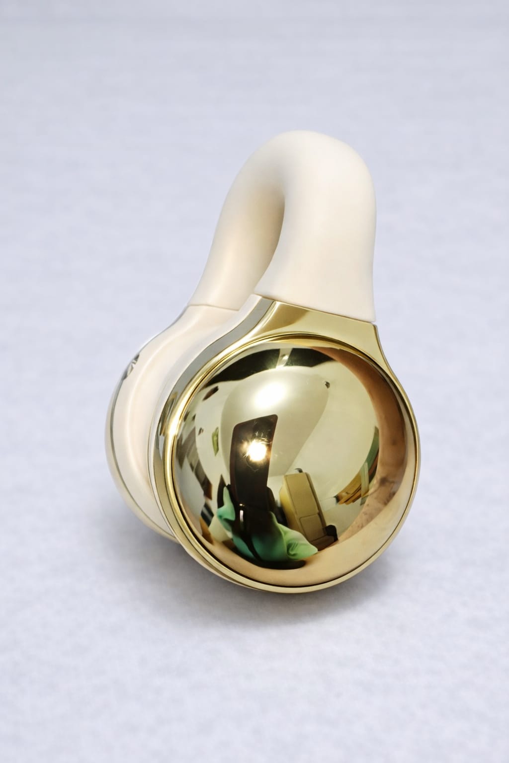 X63 TRUE WIRELESS EARHOOK EARBUDS