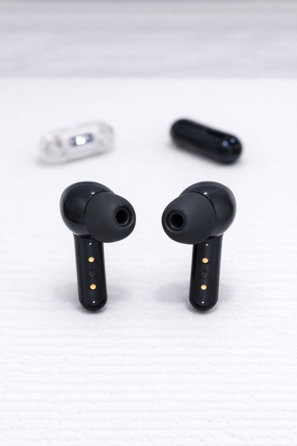 M10 TRANSPARENT DIGITAL DISPLAY TWS EARBUDS